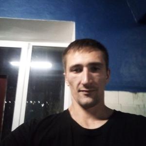 Артем, 27 лет, Омск