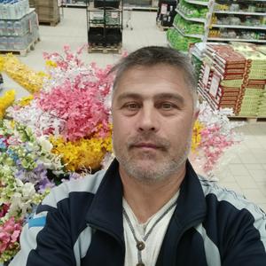 Парни в Зеленограде: Нодирджон, 45 - ищет девушку из Зеленограда