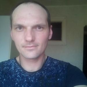Олег, 38 лет, Калуга