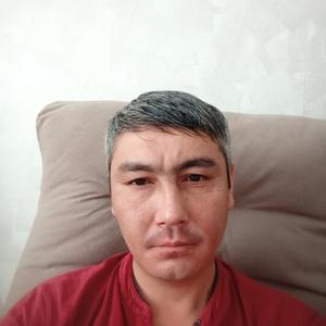 Рустам, 37 лет, Новосибирск