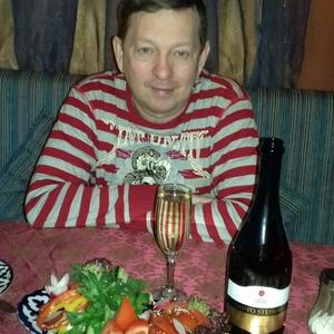 Игорь, 57 лет, Казань