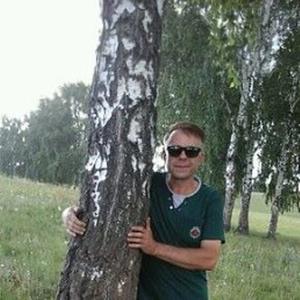 Парни в Нефтеюганске: Виталий Васильев, 54 - ищет девушку из Нефтеюганска