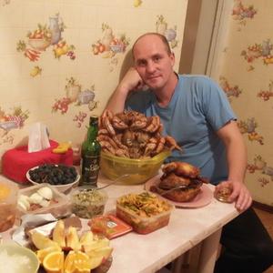 Парни в Холмске: Гонтов Валерий, 46 - ищет девушку из Холмска