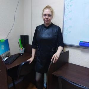 Девушки в Екатеринбурге: Олеся, 41 - ищет парня из Екатеринбурга