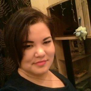 Девушки в Томске: Olga Kapegesheva, 33 - ищет парня из Томска