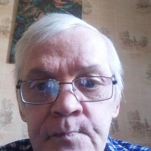 Парни в Саратове: Слава, 61 - ищет девушку из Саратова