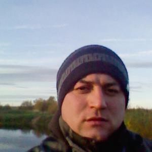 Александр, 38 лет, Берендеево