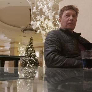 Парни в Петрозаводске: Виталий, 52 - ищет девушку из Петрозаводска