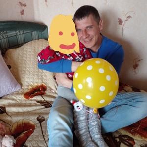 Парни в Пскове: Олег, 37 - ищет девушку из Пскова