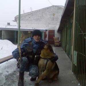 Анатолий, 48 лет, Челябинск