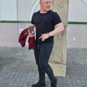 Парни в Зеленодольске (Татарстан): Денис, 24 - ищет девушку из Зеленодольска (Татарстан)