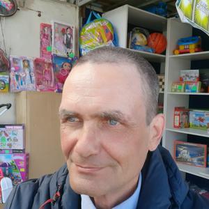 Парни в Кемерово: Кирилл, 52 - ищет девушку из Кемерово