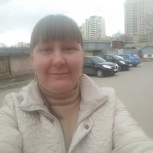 Девушки в Перми: Елизавета, 39 - ищет парня из Перми