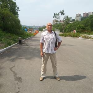 Парни в Владивостоке: Александр, 58 - ищет девушку из Владивостока