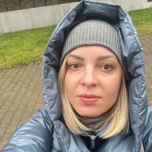 Девушки в Новосибирске: Татьяна, 35 - ищет парня из Новосибирска
