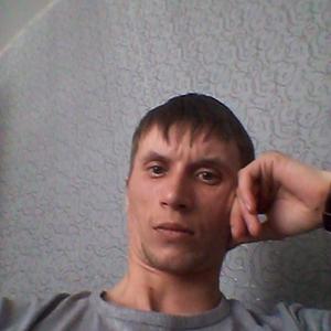 Парни в Южно-Сахалинске: Олег, 34 - ищет девушку из Южно-Сахалинска
