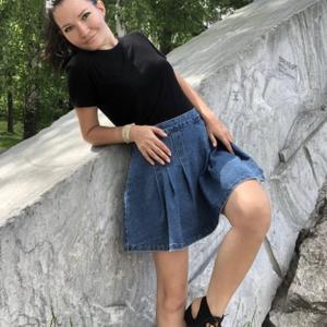 Девушки в Екатеринбурге: Валентина, 33 - ищет парня из Екатеринбурга