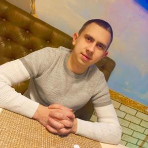 Виктор, 29 лет, Кострома