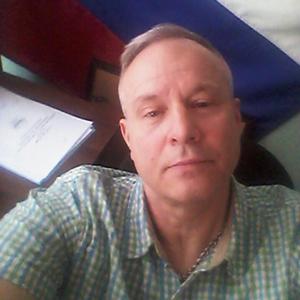 Парни в Мурманске: Александр, 55 - ищет девушку из Мурманска