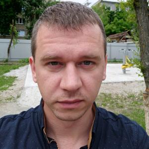Роман, 37 лет, Саратов