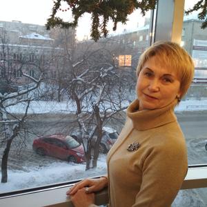 Девушки в Томске: Светлана, 59 - ищет парня из Томска
