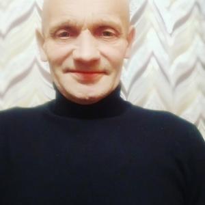 Парни в Челябинске: Николай Финк, 59 - ищет девушку из Челябинска