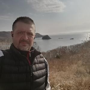 Руслан, 46 лет, Владивосток
