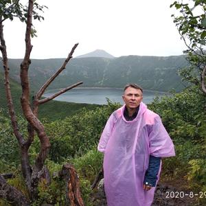 Олег, 65 лет, Йошкар-Ола