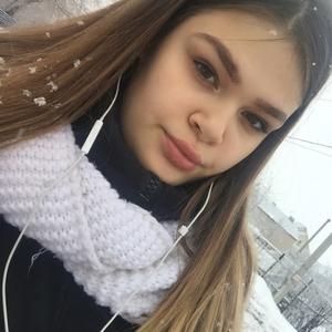 Девушки в Оренбурге: Дарья , 22 - ищет парня из Оренбурга