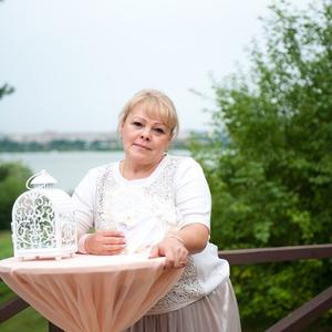 Девушки в Ижевске: Ирина, 54 - ищет парня из Ижевска