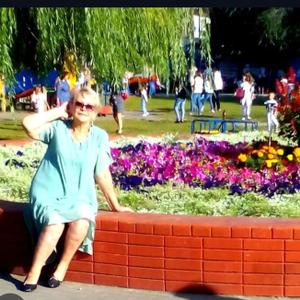 Девушки в Сызрани: Нина, 72 - ищет парня из Сызрани