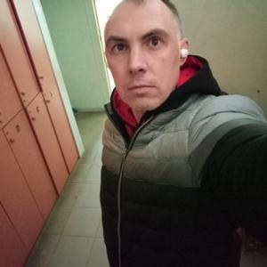 Парни в Донецке: Олег, 39 - ищет девушку из Донецка