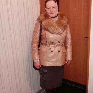 Девушки в Томске: Зульфия Сулейманова, 63 - ищет парня из Томска