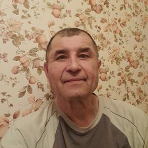 Парни в Тольятти: Андрей, 61 - ищет девушку из Тольятти