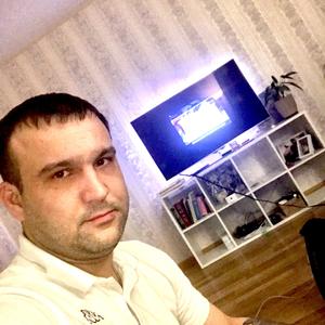 Парни в Петрозаводске: Artem, 35 - ищет девушку из Петрозаводска