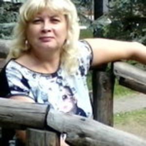 Девушки в Магнитогорске: Марина, 60 - ищет парня из Магнитогорска