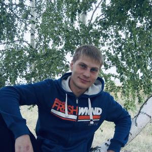 Юрий, 30 лет, Саратов