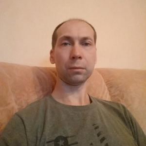 Парни в Ижевске: Владимир, 42 - ищет девушку из Ижевска