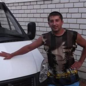 Парни в Азнакаево: Артур, 33 - ищет девушку из Азнакаево