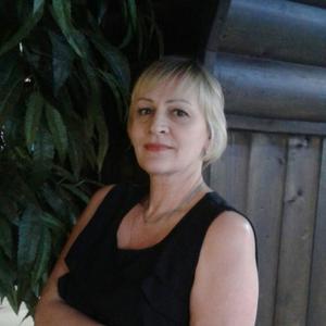 Девушки в Сызрани: Лариса, 53 - ищет парня из Сызрани