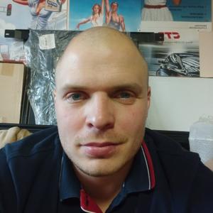 Антон, 31 год, Саратов