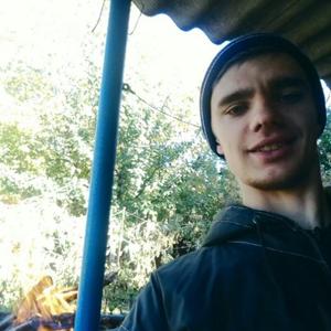 Парни в Батайске: Александр, 28 - ищет девушку из Батайска
