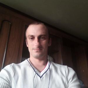 Парни в Чкаловске: Владимир, 37 - ищет девушку из Чкаловска