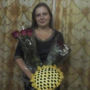 Девушки в Таганроге: Екатерина, 45 - ищет парня из Таганрога