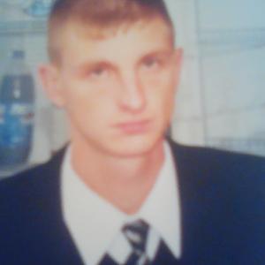 Viktor, 47 лет, Саратов