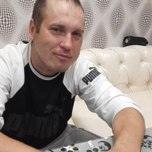 Парни в Челябинске: Олег, 41 - ищет девушку из Челябинска