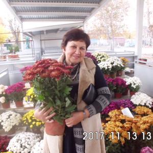 Галина, 70 лет, Санкт-Петербург