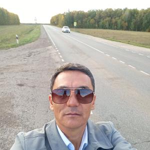 Фархад, 42 года, Нижневартовск