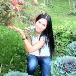 Девушки в Ульяновске: Светлана, 30 - ищет парня из Ульяновска