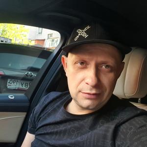Vladislav, 41 год, Москва